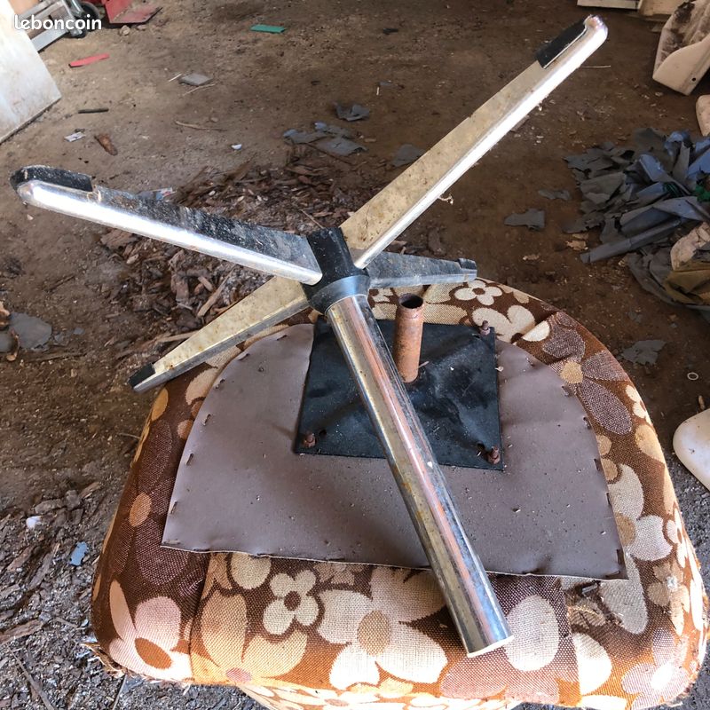 Fauteuils année 70 (image 5)