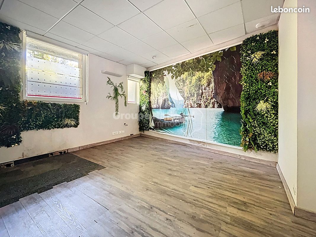Local 75 m² SAINT CHAMAS (image 4)