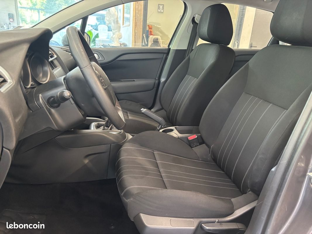 Citroën C4 1,6L 100cv HDI FEEL (image 9)