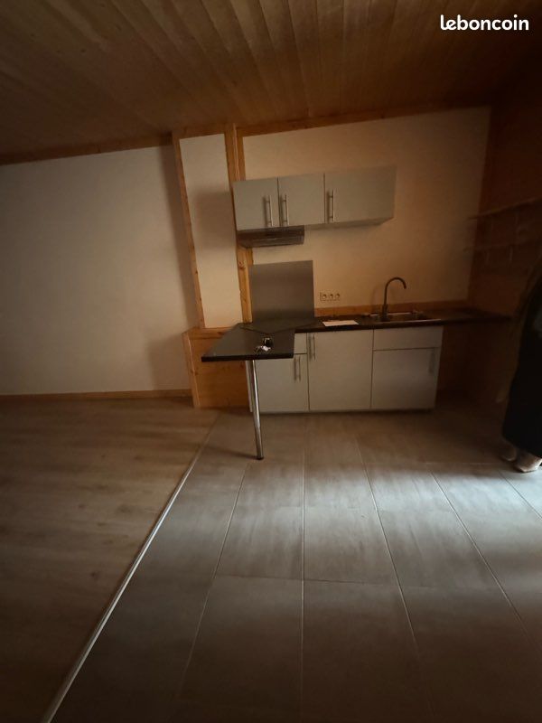 Appartement 1 pièce 35 m² · à Saint-Girons · 35 m² · 420 €/mois
