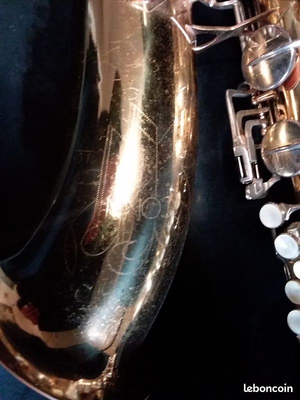 Saxophone Baryton CONN 16 M avec Clé LA grave (image 5)