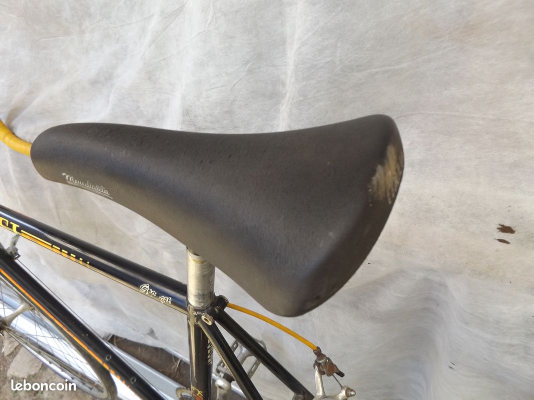 Lot De 4 Huileurs à Sertir Pour Vélo Ancien, Marques Peugeot BSA, NOS