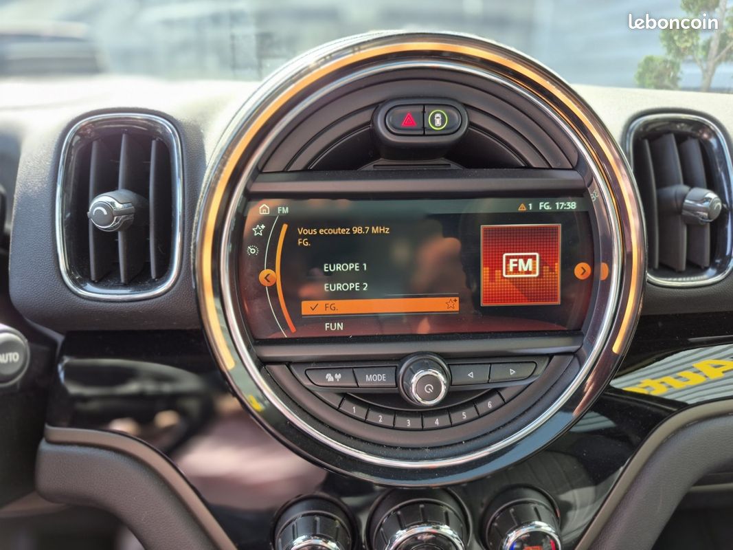 Mini COUNTRYMAN F60 192 CH BVA8 COOPER S (image 30)