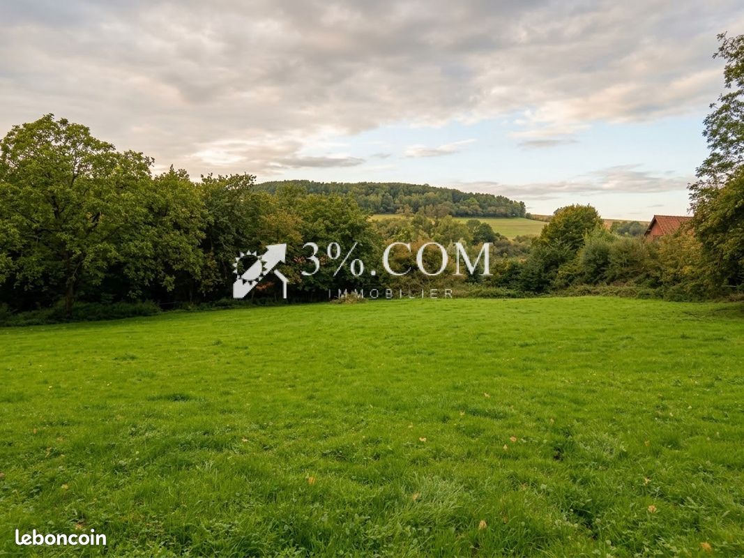 Terrain 3769 m² · à Cormont · 3 769 m² · 106 000 €