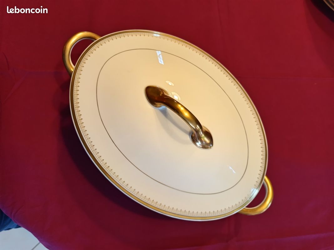 Service de table en porcelaine de Limoges (image 7)