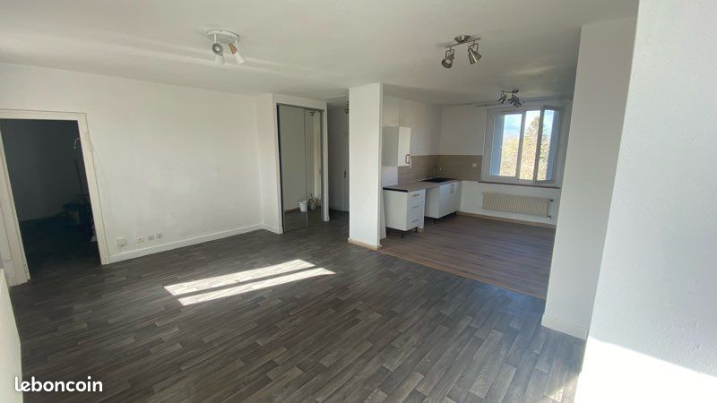 Appartement 3 pièces 74 m² · à Montluçon · 74 m² · 630 €/mois