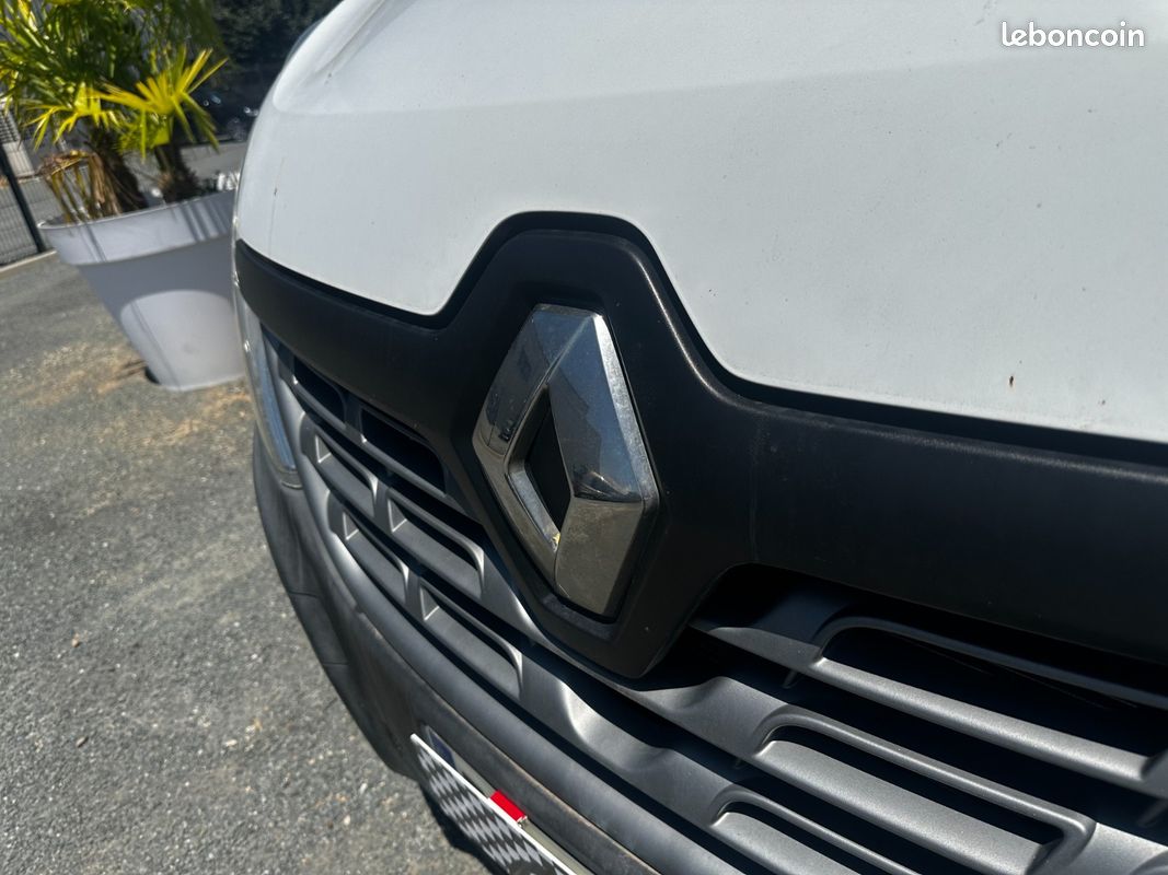 Renault Master III Fourgon RENAULT MASTER cabine approfondi 7 places L2 H2 (14 083HT) (image 11)