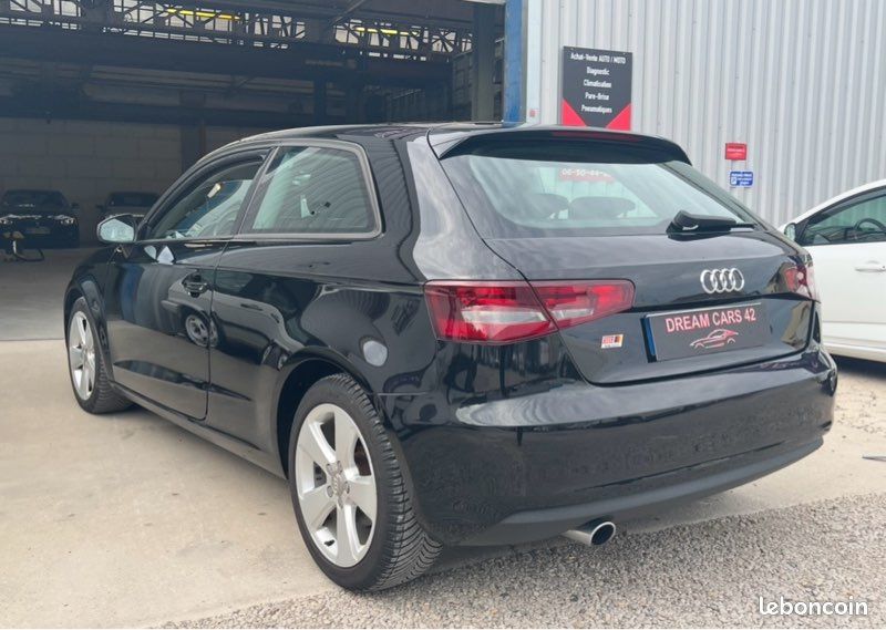 Audi a3 8v1 1.6tdi 105cv 292000km 2013 (image 3)