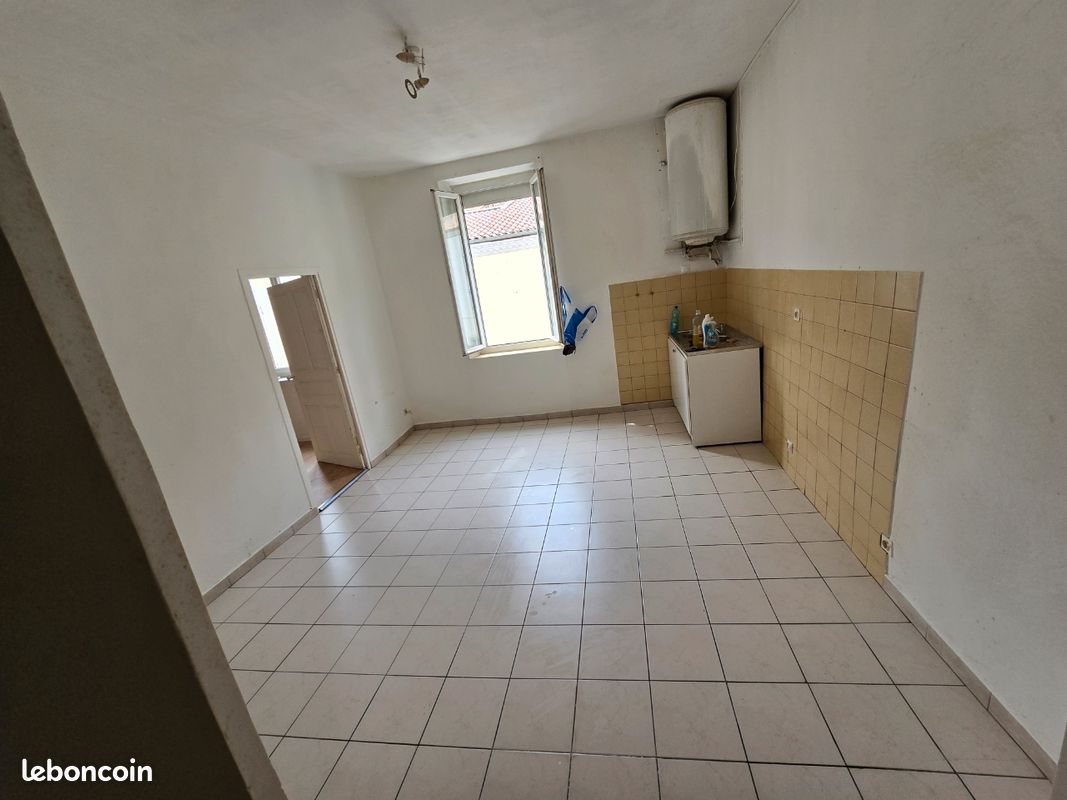 Appartement 3 pièces 68 m² · à Le Teil · 68 m² · 65 000 €