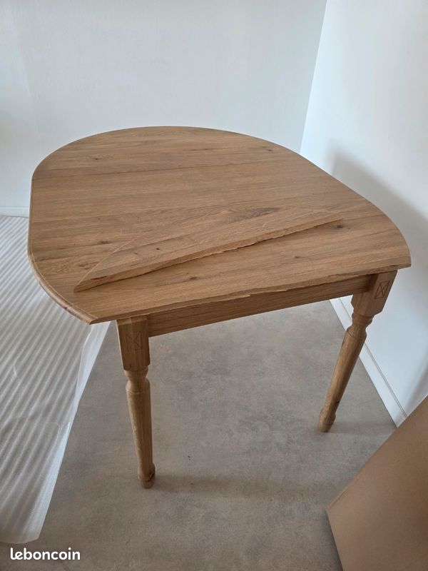Table (image 1)
