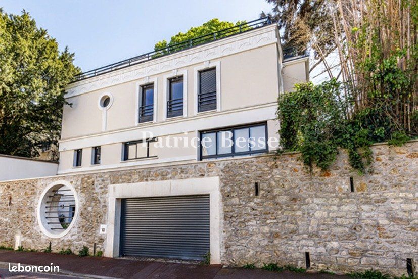 Maison 8 pièces 327 m² · à Sceaux · 327 m² · 2 600 000 €