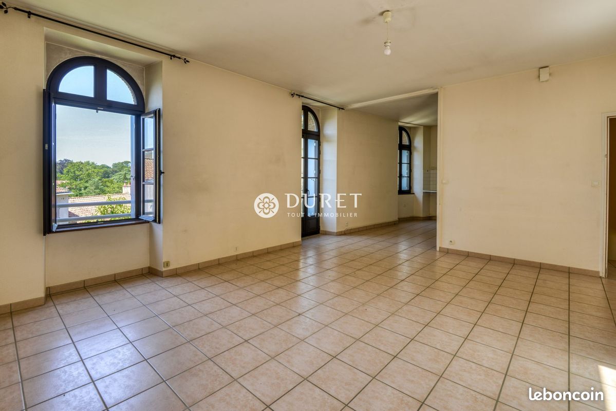 Appartement 3 pièces 81 m² · à Clisson · 81 m² · 240 000 €