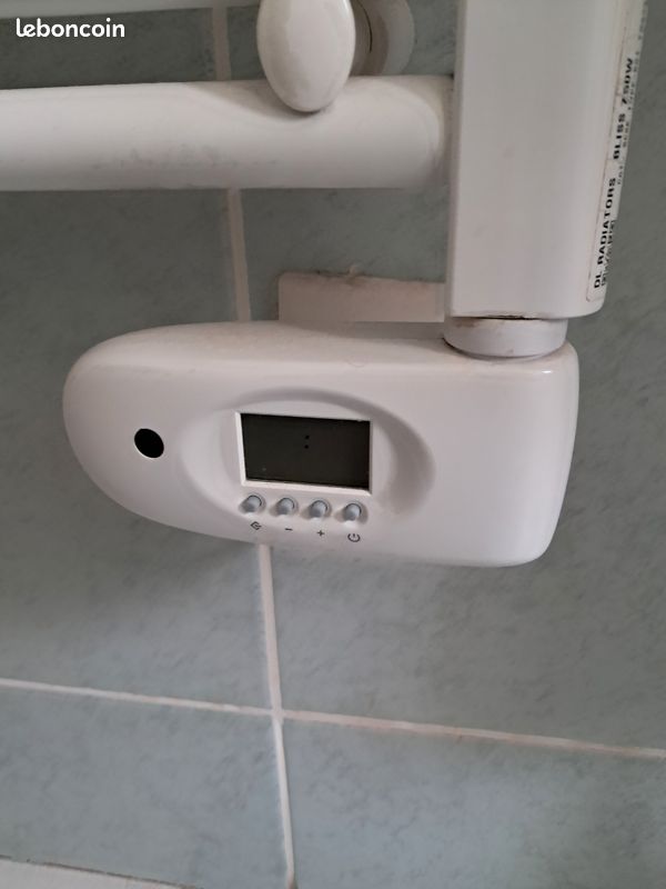 Sèche serviettes électrique (image 3)