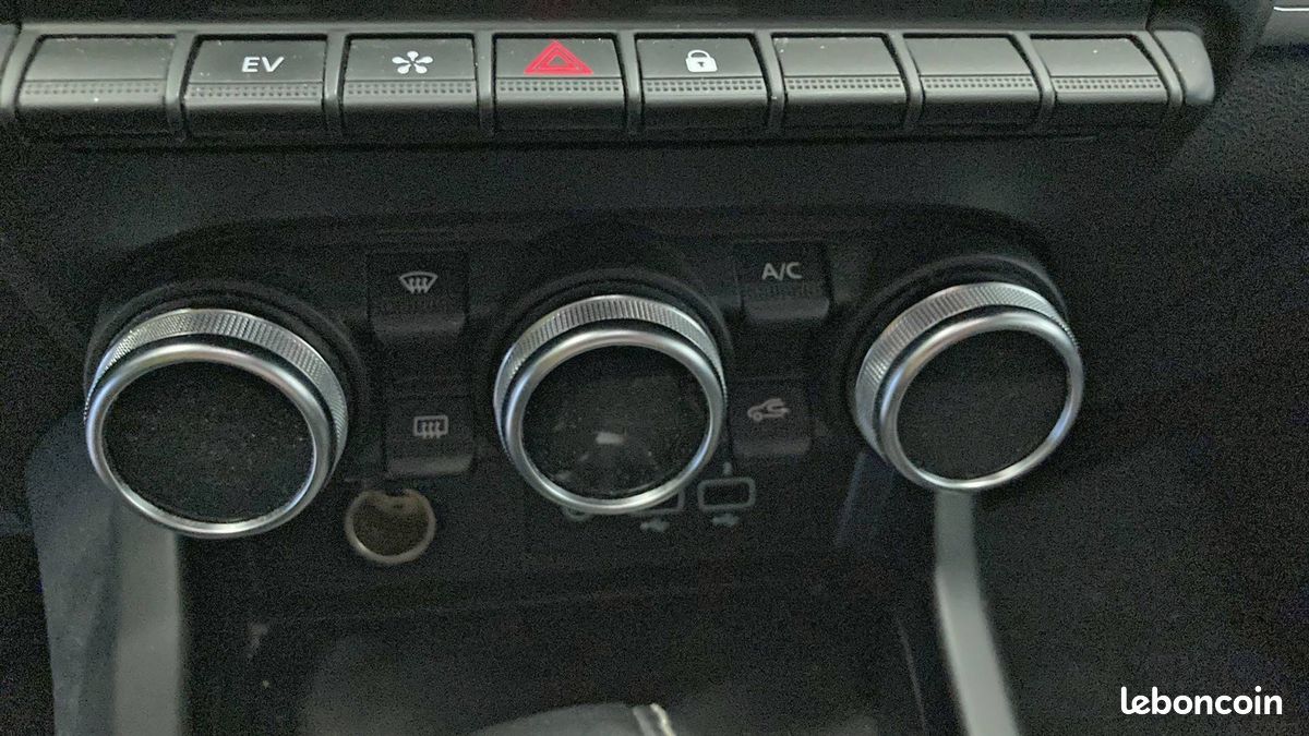 Renault arkana e tech 145 21b intens (image 27)