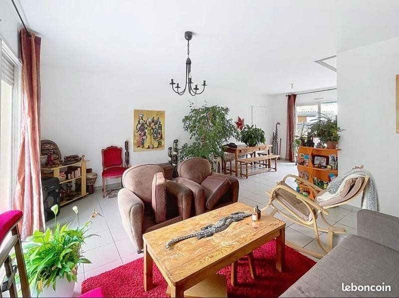 Maison 4 pièces 82 m² · à Azur · 82 m² · 350 000 €