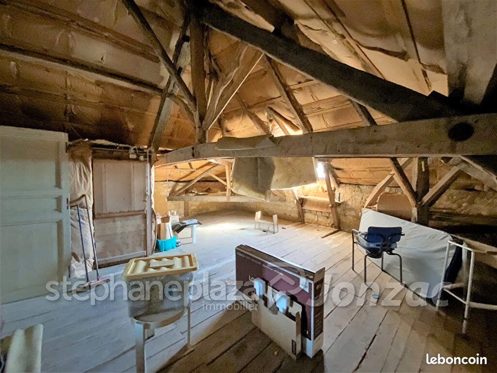 Maison 7 pièces 155 m² - Saint-Genis-de-Saintonge 17240 (image principale 15)