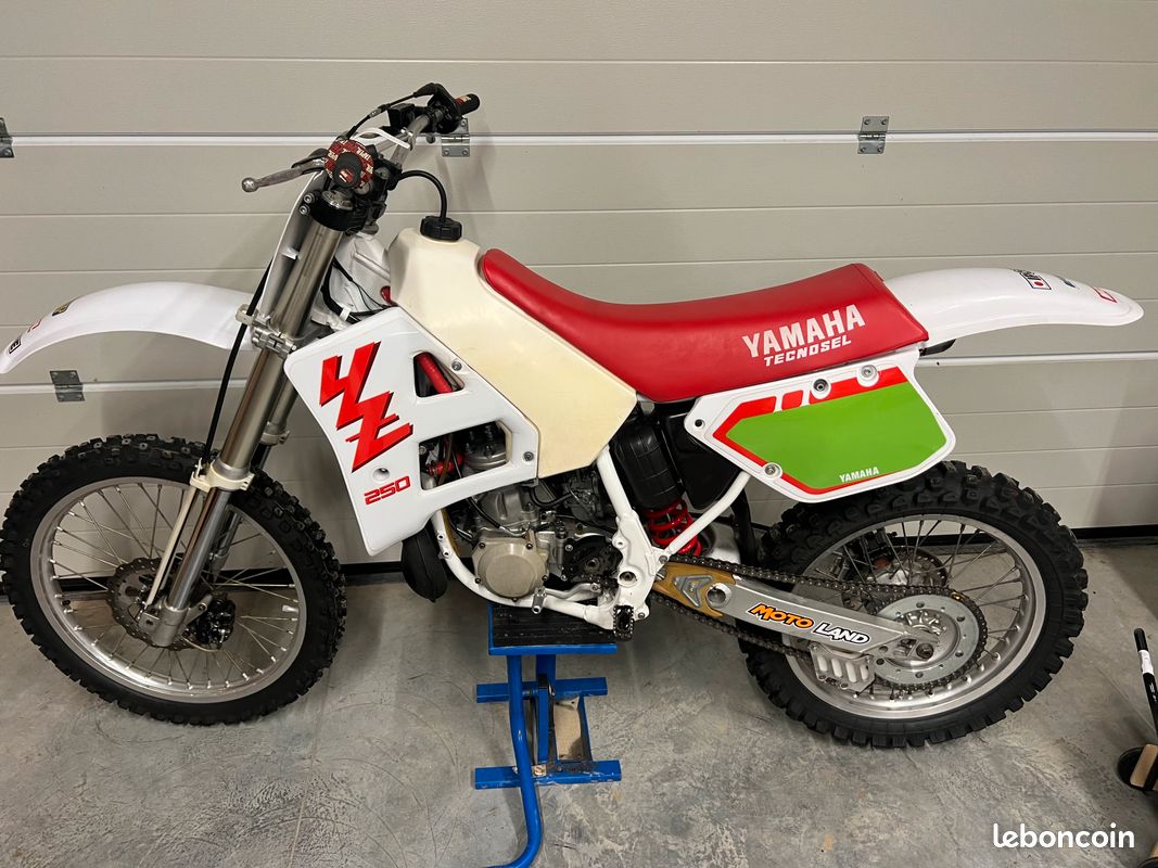 Yamaha 250 YZ 1989 - Motos