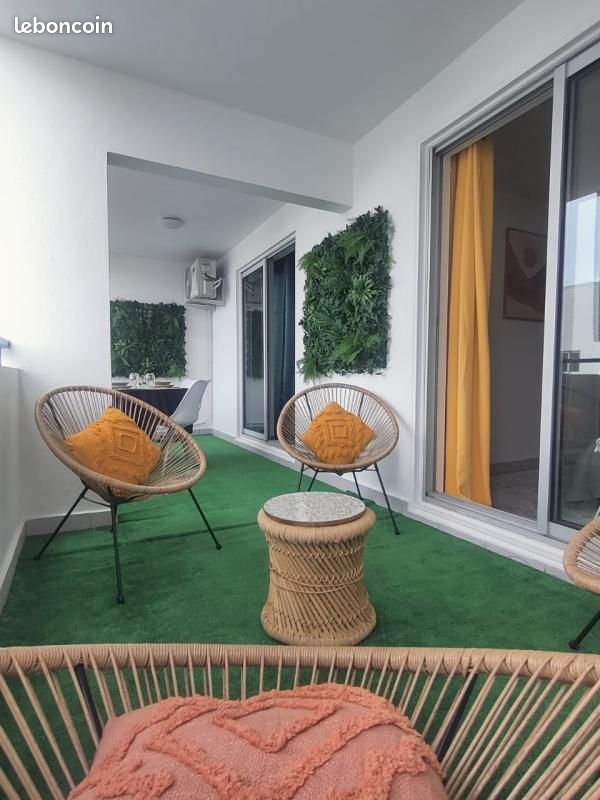 Appartement 2 pièces 42 m² · à Saint-Denis · 42 m² · 150 800 €