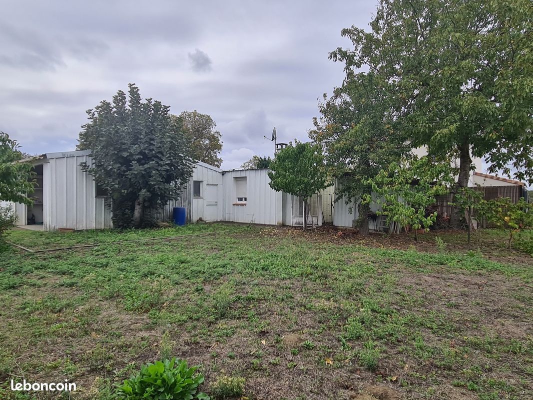 Parking 50 m² · à Castelmaurou · 50 m² · 279 000 €