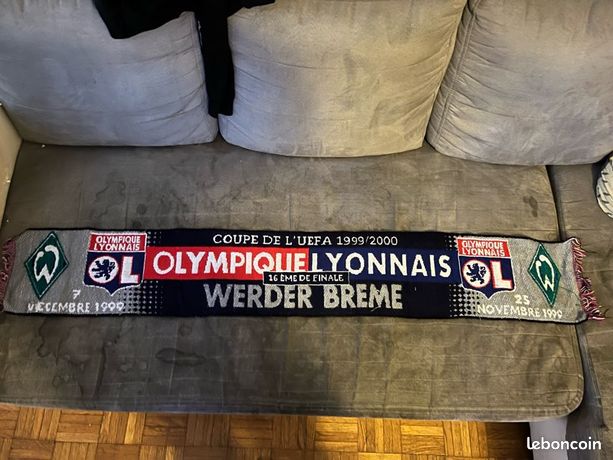 Echarpes Olympique Lyonnais OL Lyon - Championnat - Europe - Générique