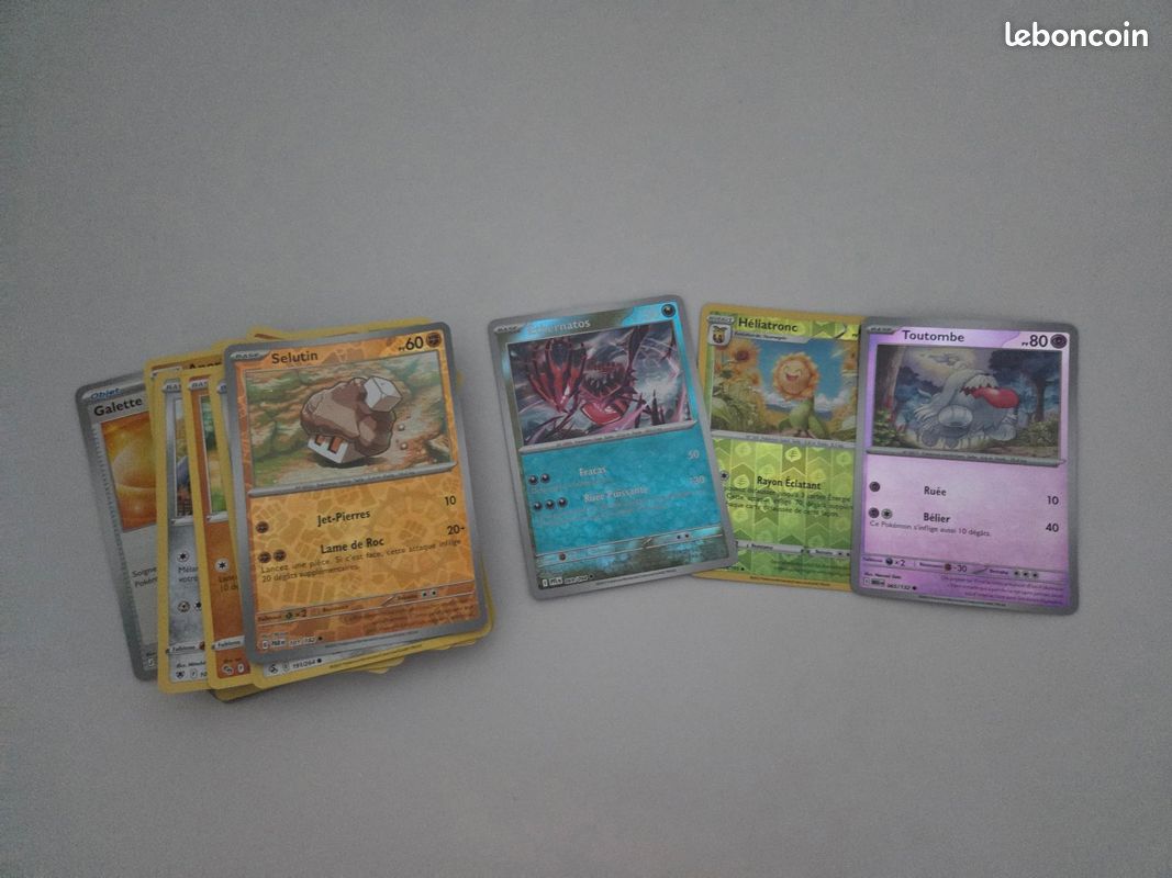 Pack de 50 cartes pokemon (image 1)