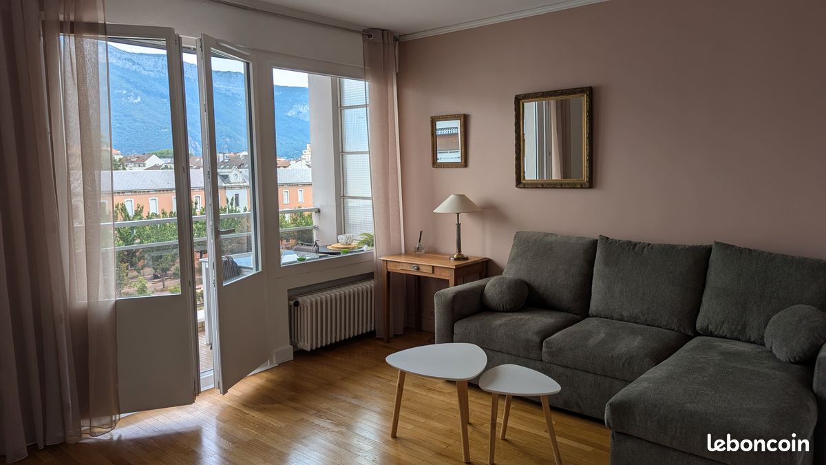 Appartement 2 pièces 50 m² · à Annecy · 50 m² · 1 550 €