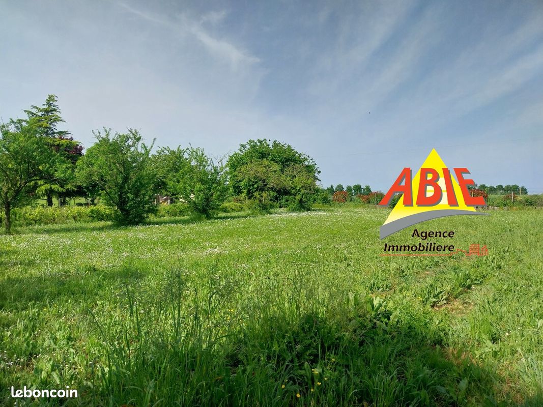Terrain 411 m² · à Saint-Rémy · 411 m² · 33 500 €