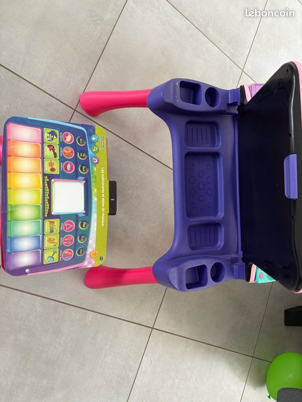 Bureau de jeux Vtech (image 3)