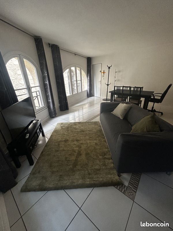 Appartement 2 pièces 45 m² · à Bordeaux · 45 m² · 906 €/mois
