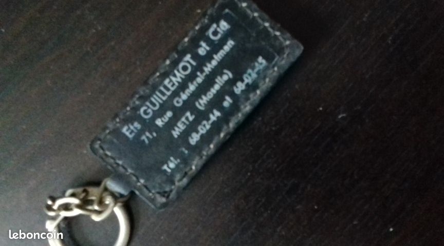 Porte clés Renault saviem (image 2)