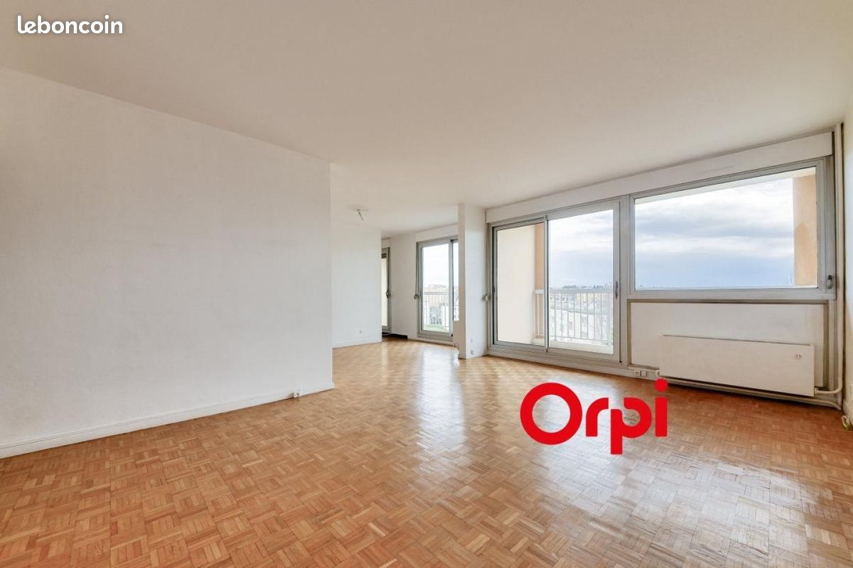 Appartement 4 pièces 113 m² · à Lyon · 113 m² · 1 520 €