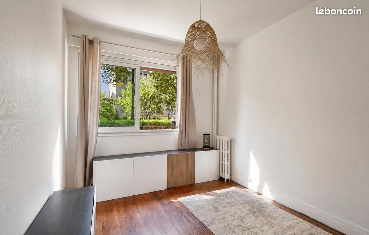 Appartement 1 pièce 14 m² · à Paris · 14 m² · 145 000 €