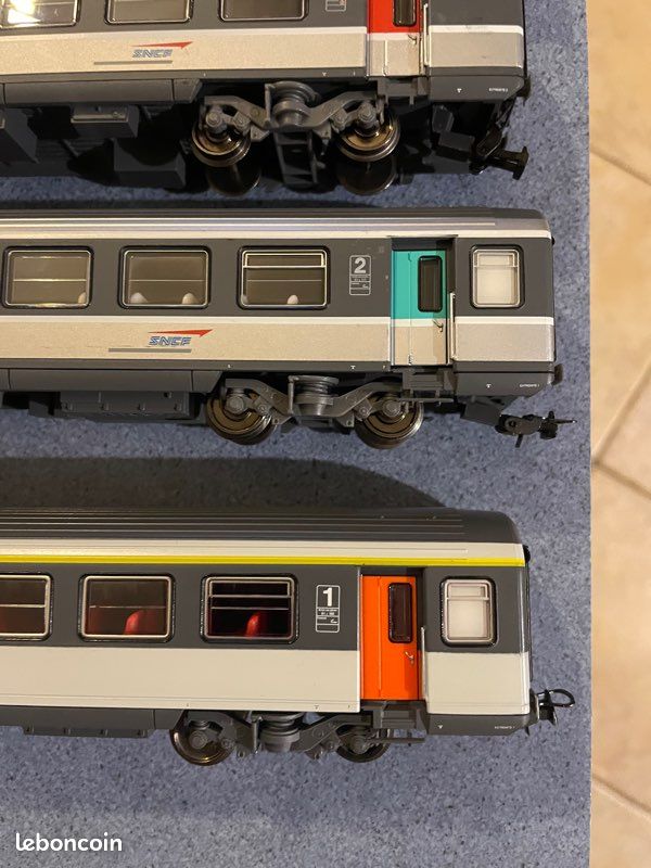 Lot De 12 Rideaux Pour Voiture Voyageur HO 1/87 - Décoration Maquette Train - Vintage 1980