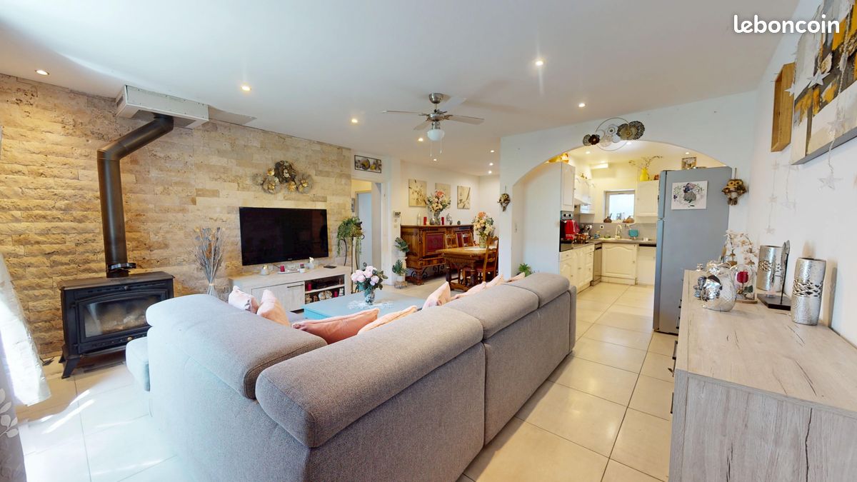 Maison 5 pièces 95 m² · à Décines-Charpieu · 95 m² · 289 000 €