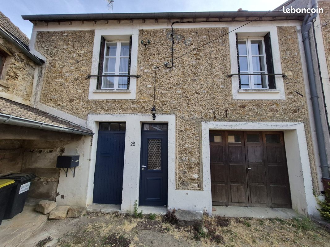 Maison 5 pièces 69 m² · à Briis-sous-Forges · 69 m² · 319 000 €