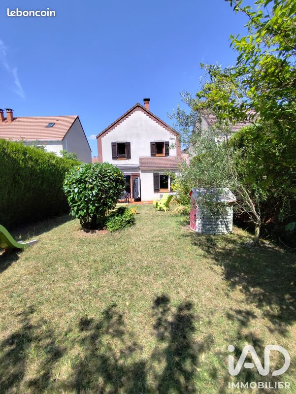 Maison 6 pièces 95 m² · à Écouen · 95 m² · 319 000 €