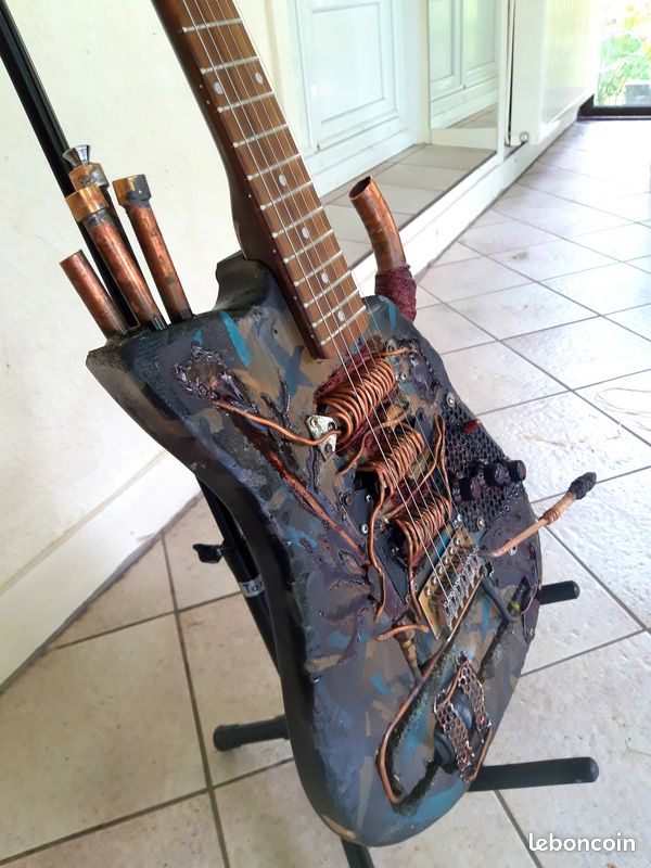 Guitare Steampunk Mika Custom Arts Guitars (image 4)