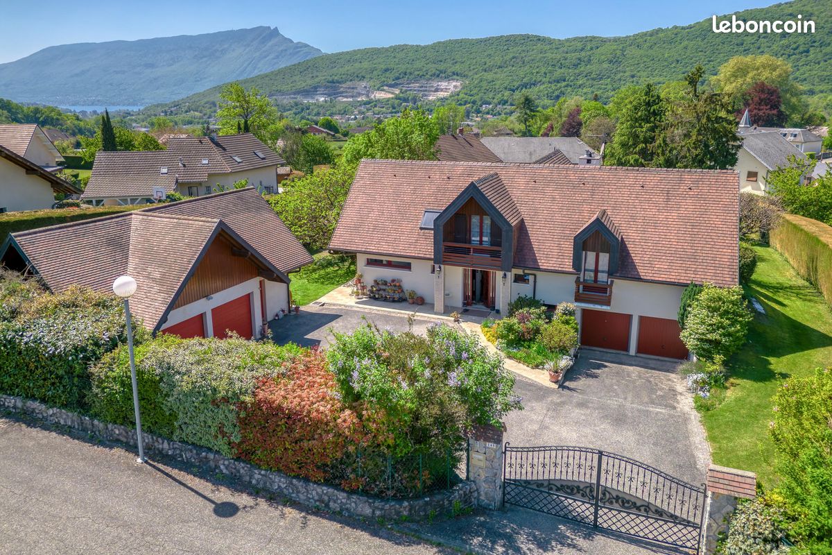 Maison 6 pièces 194 m² · à Grésy-sur-Aix · 194 m² · 895 000 €