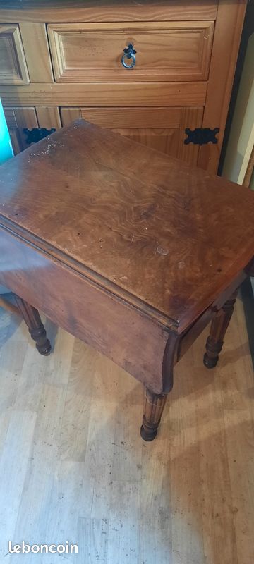 Petite table nuit pliante (image 1)