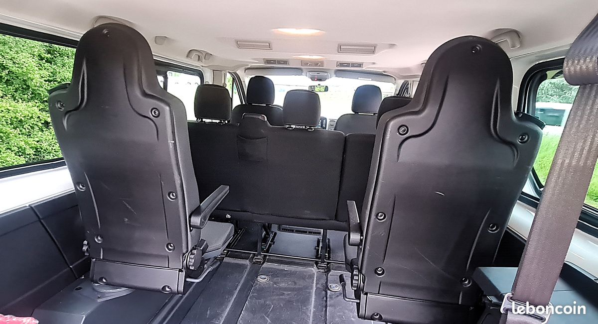 Renault trafic 3 dci combi 8 places tpmr acces fauteuil roulant 21400 kms revise et garanti europe (image 8)