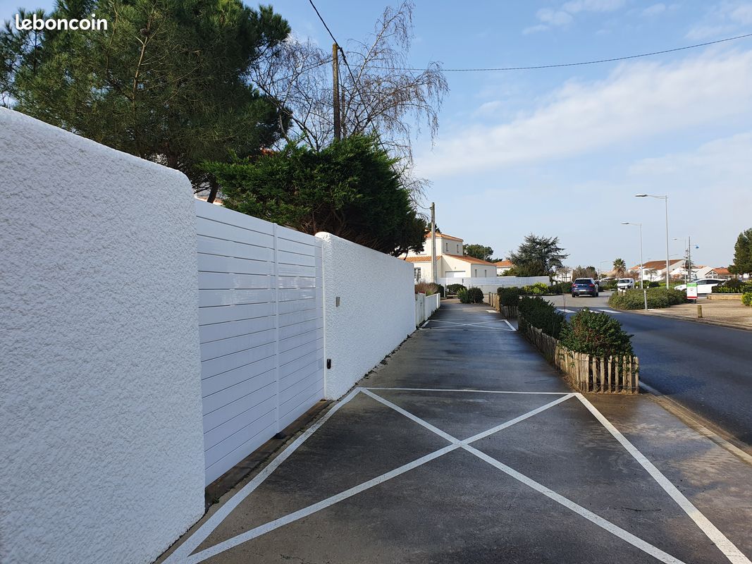VILLA LES SANTOLINES - PARC CLEMENCEAU- 2 min de la plage- sous les pins - 6/8 pers - 3 chambres (image 18)