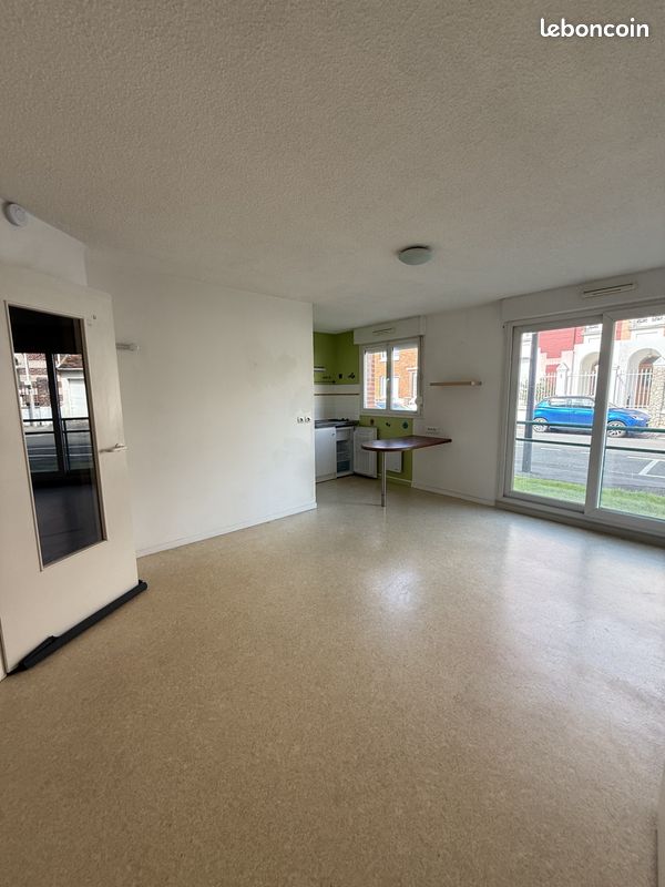 Appartement 2 pièces 44 m² · à Arras · 44 m² · 590 €