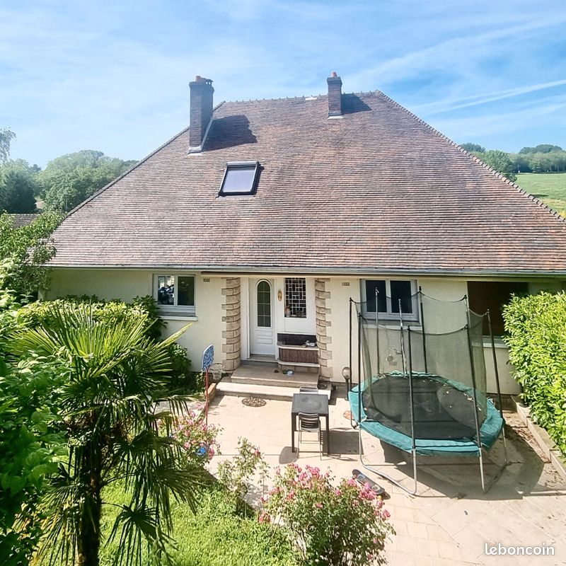 Maison 8 pièces 160 m² · à Auxerre · 160 m² · 327 000 €