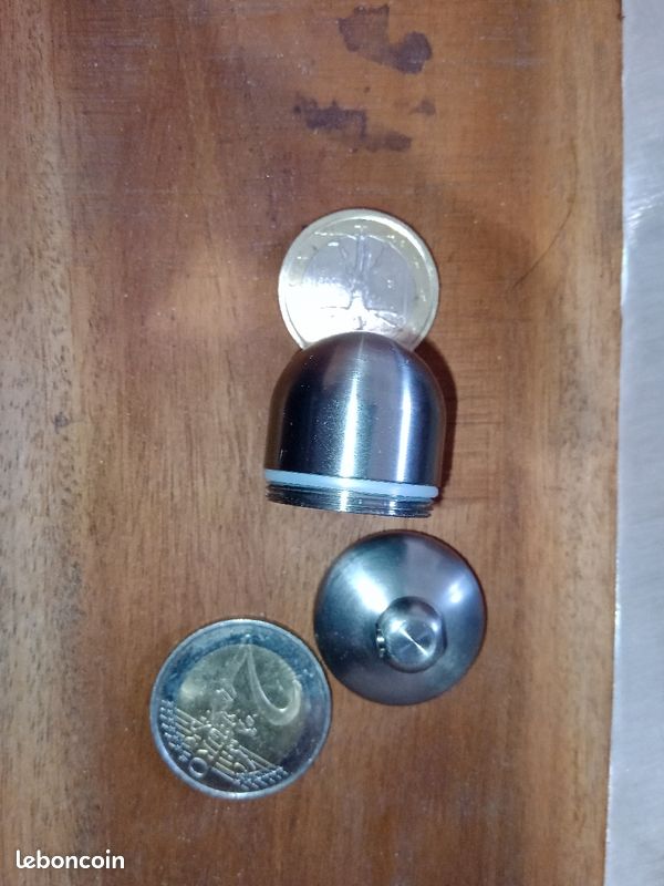 Pendentif ou porte clef gland titane (image 3)