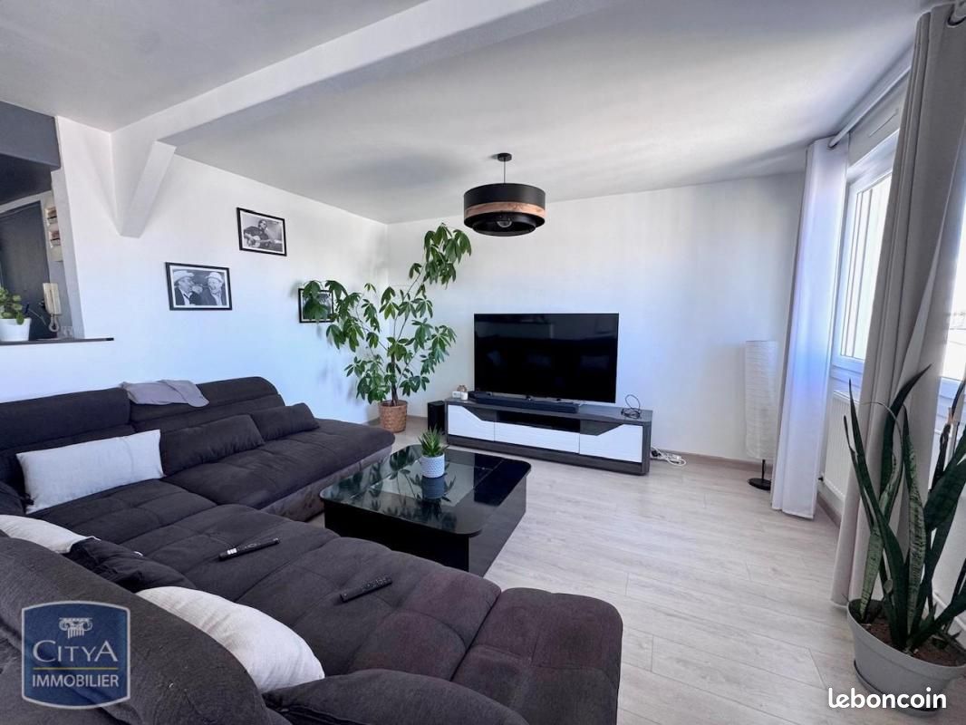 Appartement 3 pièces 74 m² · à Brest · 74 m² · 880 €/mois