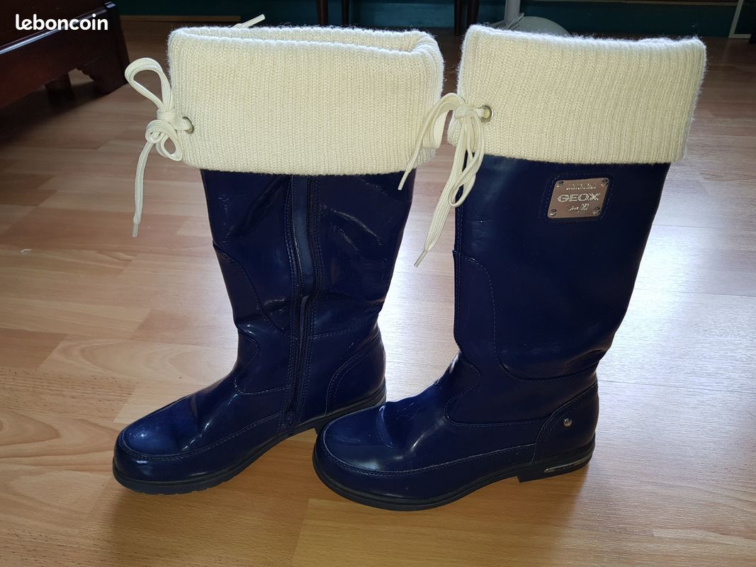 BOTTES fourrées bleu verni taille 39 GEOX (image 2)