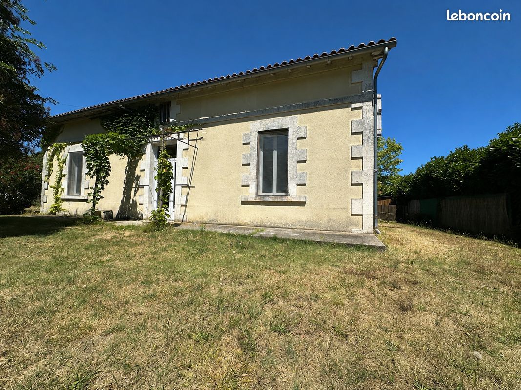 Maison 5 pièces 145 m² · à Saint-Aigulin · 145 m² · 189 000 €