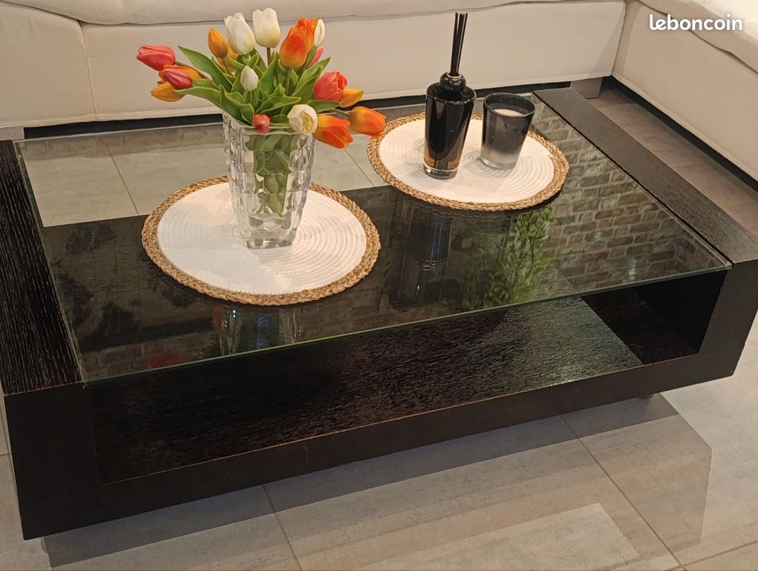 Table basse bois, plateau en verre (image 1)