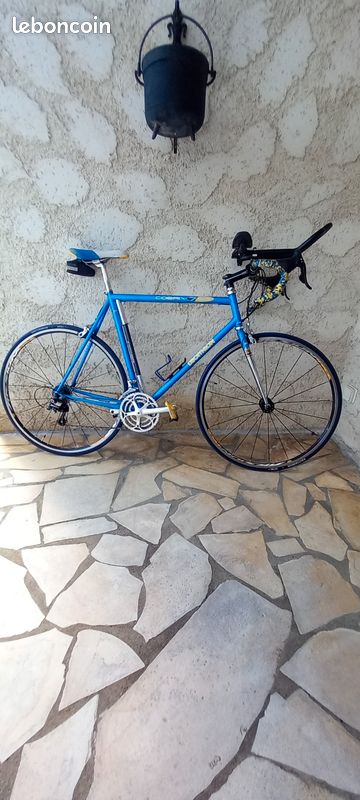Décathlon Cobra 700 tout en Campagnolo