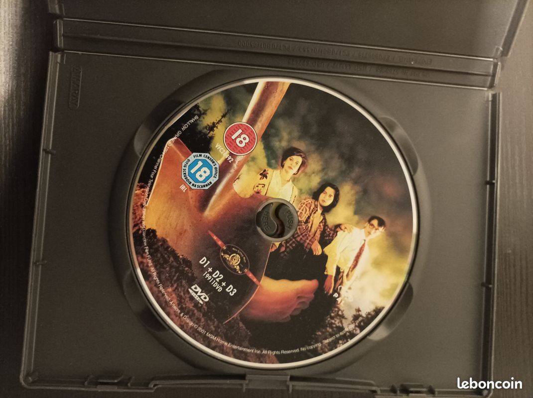 DVD petits meurtres entre amis (image 3)